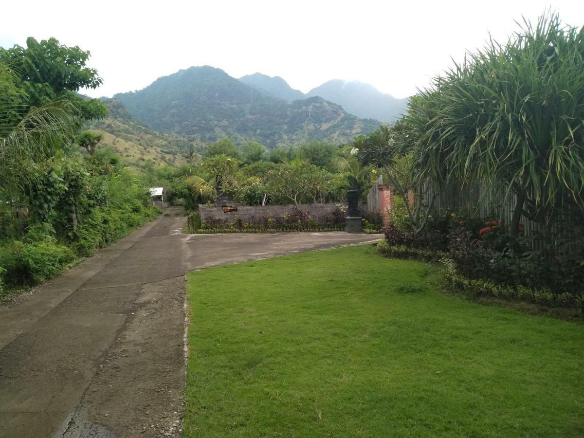 Krisna Homestay 페무테란 외부 사진