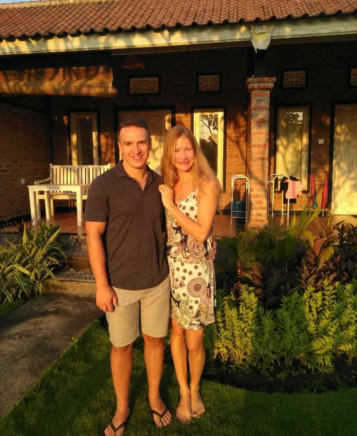 Krisna Homestay 페무테란 외부 사진
